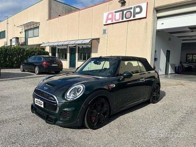 Verde Usata 2017 Mini John Cooper Works Cabriolet Hype Cabrio | 24.900 € (Molto cara)