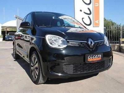 Usata Renault Twingo Techno 30 kW (42 CV) 2023 Nero Utilitaria