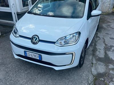 VW e-up!
