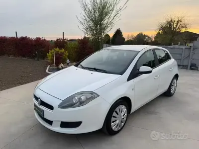 Usata Fiat Bravo Dynamic 90 CV (66 kW) 2010 Bianco Utilitaria