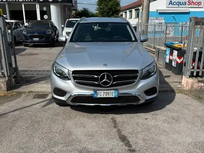 Usata Mercedes GLC250 Exclusive 204 CV (150 kW) 2016 Grigio SUV