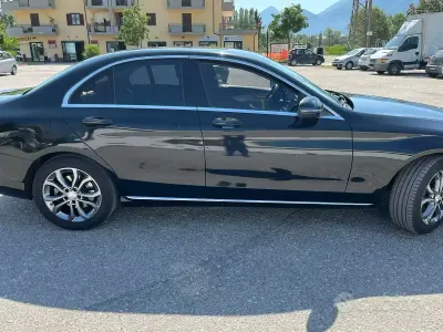 Usata Mercedes C200 Executive 136 CV (100 kW) 2016 Nero Berlina