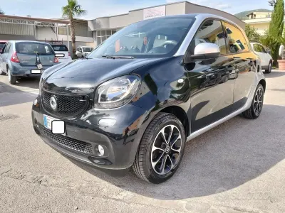 Occasion Smart ForFour Passion 71 ch (52 kW) 2016 Noir Citadine