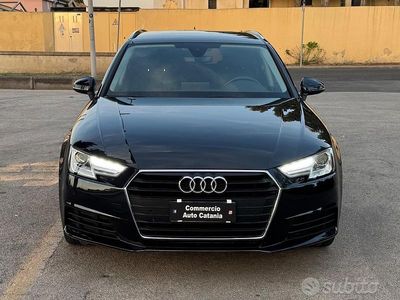 Usata Audi A4 Business 150 CV (110 kW) 2018 Blu Station wagon