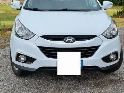 Usata Hyundai ix35 136 CV (100 kW) 2010 Bianco SUV