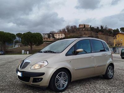 Usata Lancia Musa 90 CV (66 kW) 2007 Monovolume
