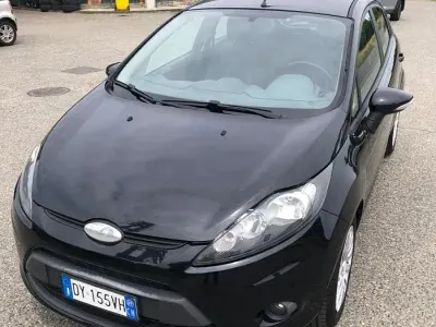 Usata Ford Fiesta Titanium 68 CV (50 kW) 2009 Nero Berlina