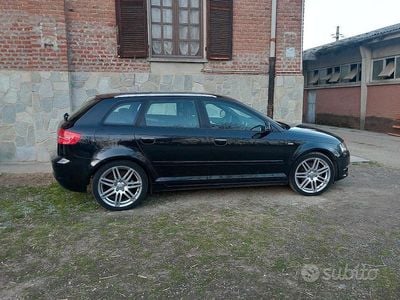 Usata Audi A3 140 CV (102 kW) 2012 Nero Utilitaria