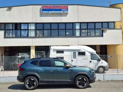 Usata Dacia Duster Extreme 155 CV (114 kW) 2024 Verde SUV