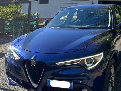 usata Alfa Romeo Stelvio Q4 business