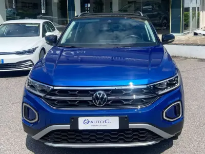 Usata VW T-Roc Style 150 CV (110 kW) 2024 Blu/azzurro SUV