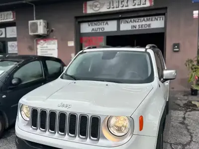 Usata Jeep Renegade Opening Edition 120 CV (88 kW) 2015 Bianco SUV