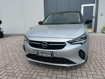 Usata Opel Blitz Edition 101 CV (74 kW) 2022 Grigio Berlina