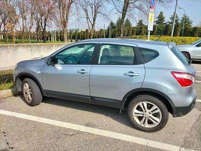 Usata Nissan Qashqai Acenta 117 CV (86 kW) 2011 Grigio SUV