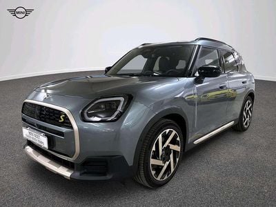 Usata Mini Countryman Favoured 225 kW (306 CV) 2024 Verde SUV