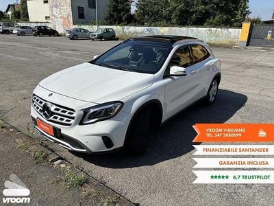 Usata Mercedes GLA200 156 CV (114 kW) 2019 Bianco SUV