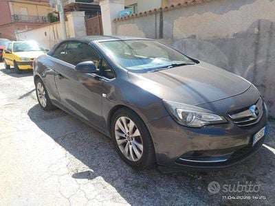 Occasion Opel Cascada Cosmo 165 ch (121 kW) 2013 Gris Cabriolet