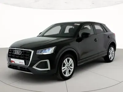 Usata Audi Q2 Advanced 150 CV (110 kW) 2024 Nero brillante SUV
