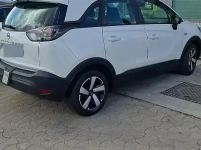 Usata Opel Crossland 83 CV (61 kW) 2021 Bianco SUV