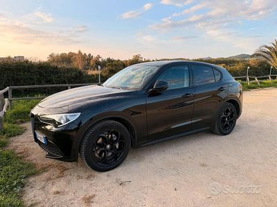 Usata Alfa Romeo Stelvio 190 CV (139 kW) 2020 Nero SUV