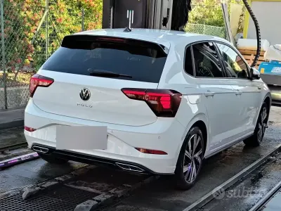 Usata VW Polo R-line Plus 115 CV (84 kW) 2025 Bianco Utilitaria