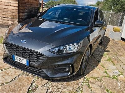 Usata Ford Focus ST-Line 125 CV (91 kW) 2022 Grigio Berlina