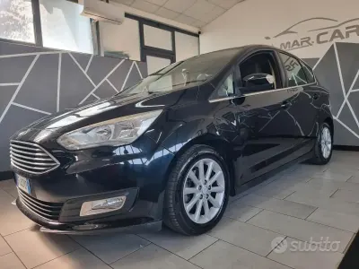Usata Ford C-MAX Titanium 120 CV (88 kW) 2016 Nero Monovolume