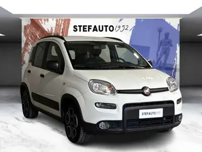 Usata Fiat Panda Sport 69 CV (50 kW) 2021 Bianco Utilitaria
