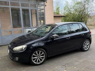 Usata VW Golf VI 105 CV (77 kW) 2010 Nero Utilitaria