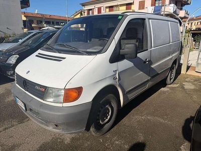 Usata Mercedes Vito 75 CV (55 kW) 1999 Bianco Furgone