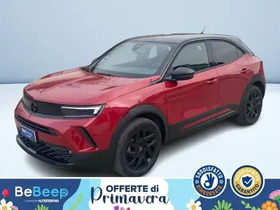Usata Opel Mokka S 101 CV (74 kW) 2022 Rosso metallizzato SUV