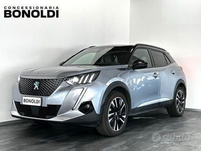 Usata Peugeot e-2008 GT 100 kW (136 CV) 2021 Grigio artense SUV