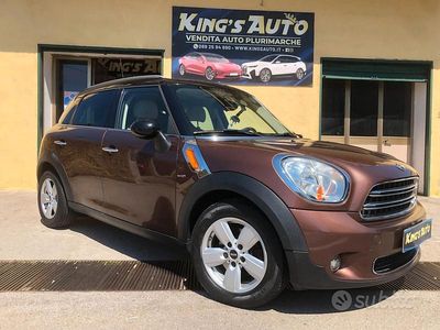 Usata Mini Countryman 111 CV (81 kW) 2016 Marrone SUV