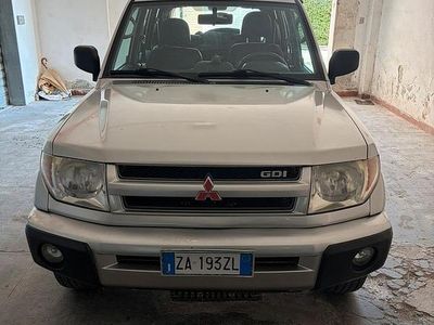 Usata Mitsubishi Pajero 2001 Grigio SUV