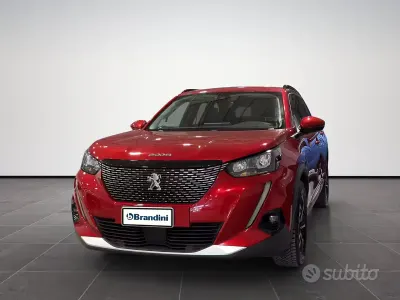 Usata Peugeot 2008 Allure 102 CV (75 kW) 2020 Rosso SUV