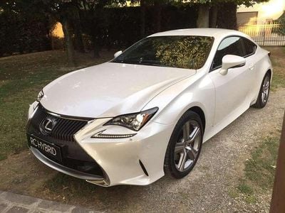 Usata Lexus RC300h Executive Line 181 CV (133 kW) 2017 Coupé