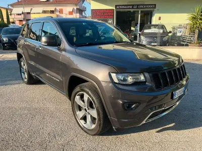 Usata Jeep Grand Cherokee Overland 250 CV (183 kW) 2014 Grigio SUV