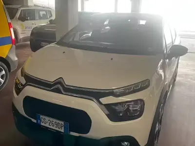 Usata Citroën C3 PureTech 83 CV (61 kW) 2023 Bianco Utilitaria