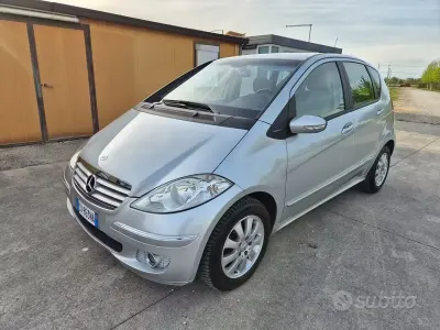 Begagnad Mercedes A170 Avantgarde 116 HK (85 kW) 2005 Grå Sedan