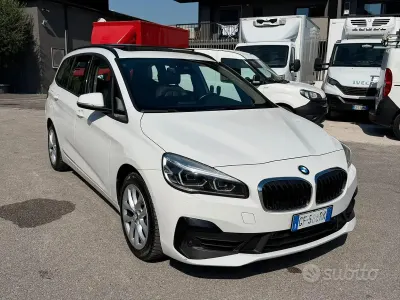 Usata BMW 218 Gran Tourer 150 CV (110 kW) 2021 Bianco Monovolume