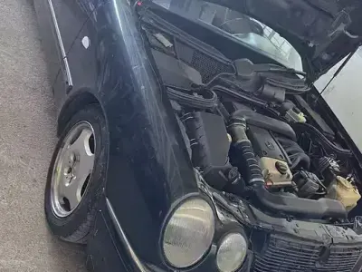 Usata Mercedes E250 1999 Berlina