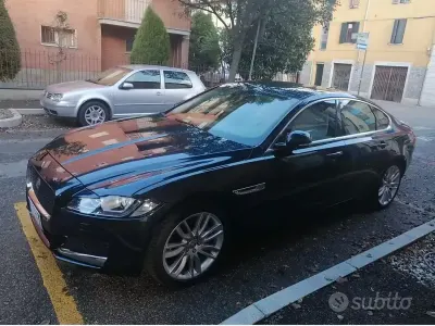 Usata Jaguar XF 200 CV (147 kW) 2018 Berlina