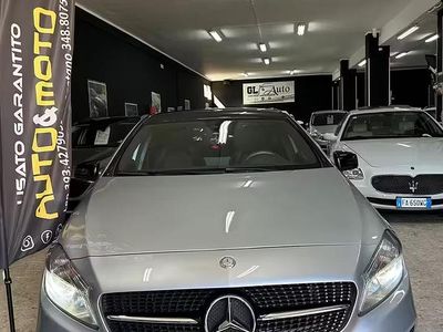 Usata Mercedes A180 Premium 109 CV (80 kW) 2016 Grigio Berlina