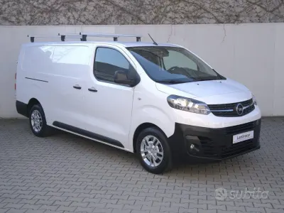 Usata Opel Vivaro-e Combi Enjoy 150 CV (110 kW) 2021 Bianco Monovolume
