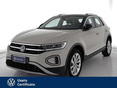 Nero pastello Usata 2023 VW T-Roc Style SUV | 25.900 € (Buon prezzo)