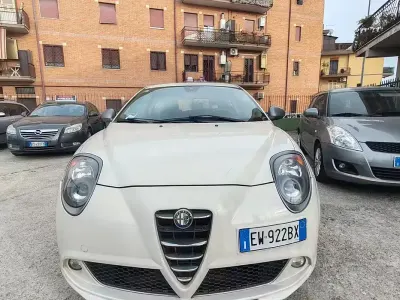 Usata Alfa Romeo MiTo Progression 70 CV (51 kW) 2014 Beige Utilitaria
