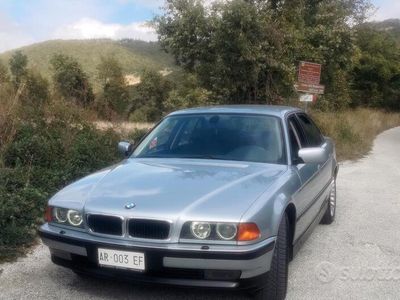 usata BMW 735 i E38 V8 1997 TARGA ORO ASI ALPINA 235cv 7