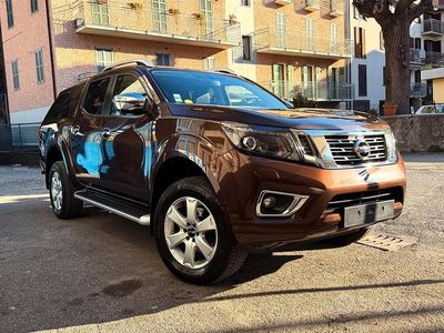 Usata Nissan Navara Tekna 190 CV (139 kW) 2021 Marrone Pick-up