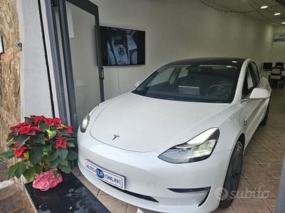 Usata Tesla Model 3 Standard Range 239 kW (325 CV) 2020 Bianco Berlina