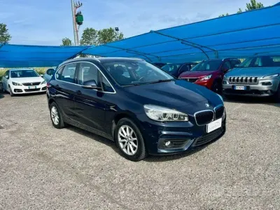 Begagnad BMW 218 Active Tourer Advantage 136 HK (100 kW) 2017 Blå Minibuss
